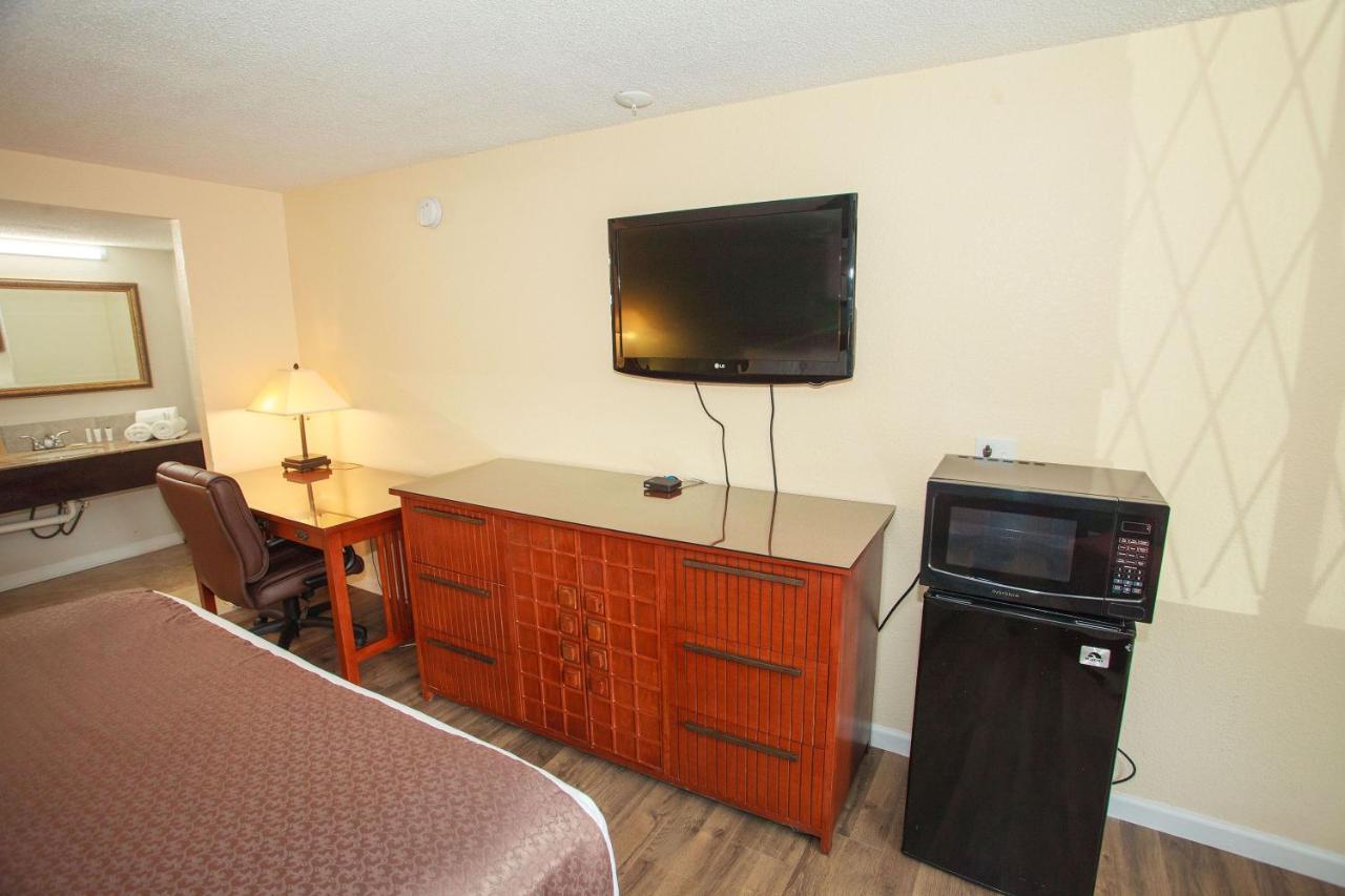 Travelodge By Wyndham Macon West Eksteriør billede