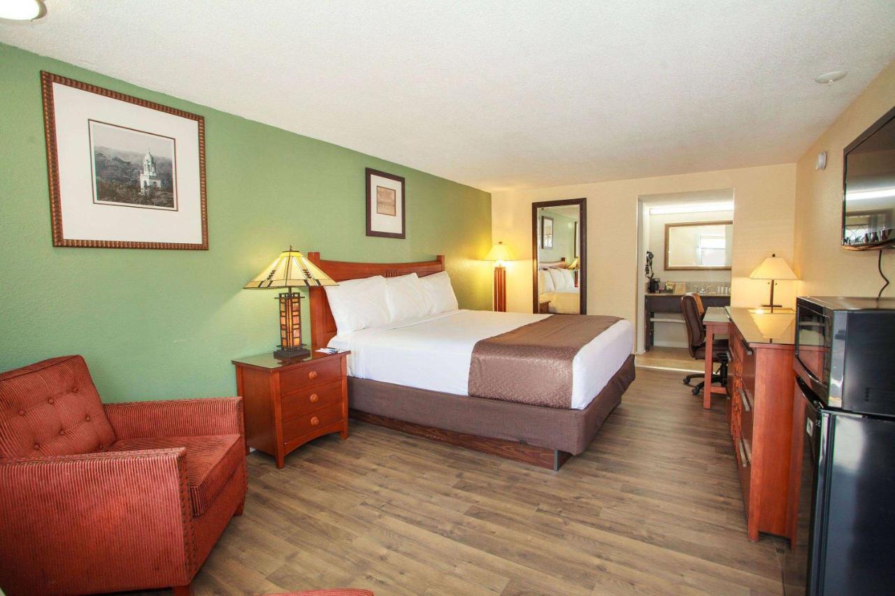 Travelodge By Wyndham Macon West Eksteriør billede