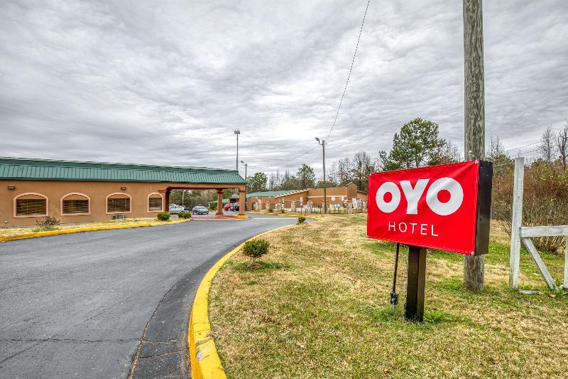Travelodge By Wyndham Macon West Eksteriør billede