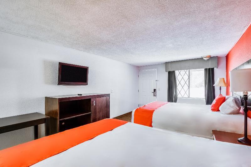 Travelodge By Wyndham Macon West Eksteriør billede